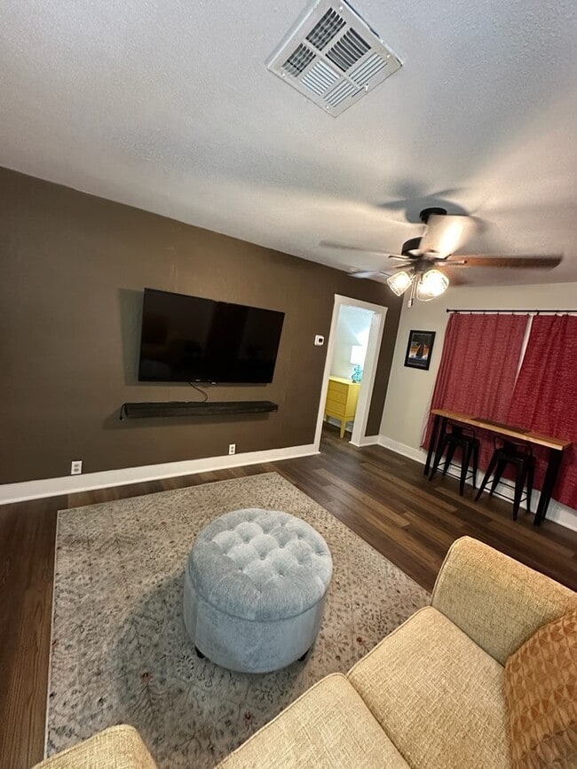 Front room - 2406 E 4th St