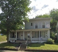 Building Photo - 426-428 2nd St NE