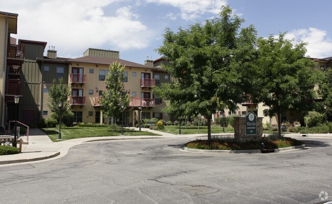 Foto del edificio - Willow Glen Senior