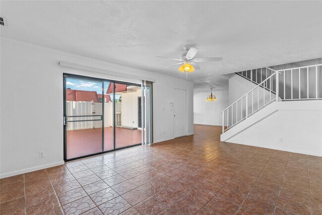 Building Photo - 1402 Harvard Ln