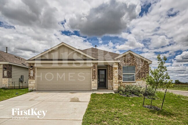 Foto del edificio - 1204 Treehouse Ln