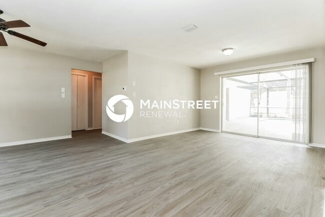 Building Photo - 3 Bedroom Pet-Friendly Home in Largo, FL with Main Street Renewal