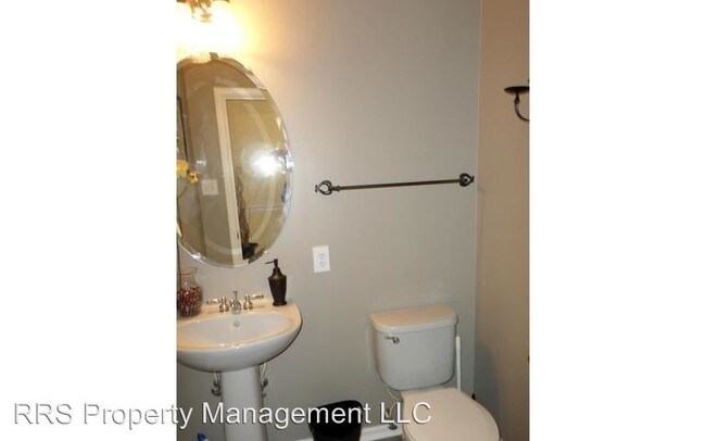 Building Photo - 20803 Shamrock Glen Cir