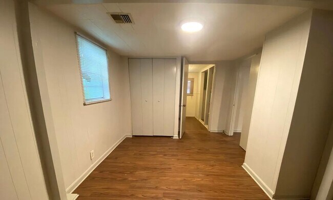 Foto del edificio - 507 Cedar Crest Ct