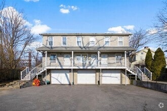 Building Photo - 509 Grade St