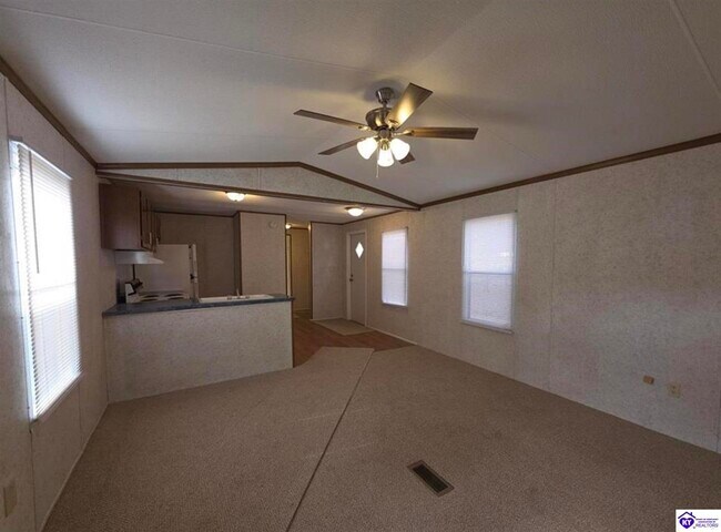 Foto del edificio - 412 Oak Ridge Dr