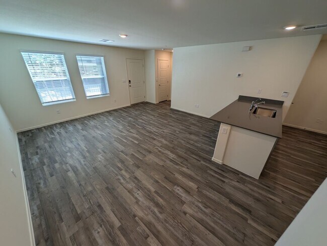 Building Photo - 7388 Joanna Brk St