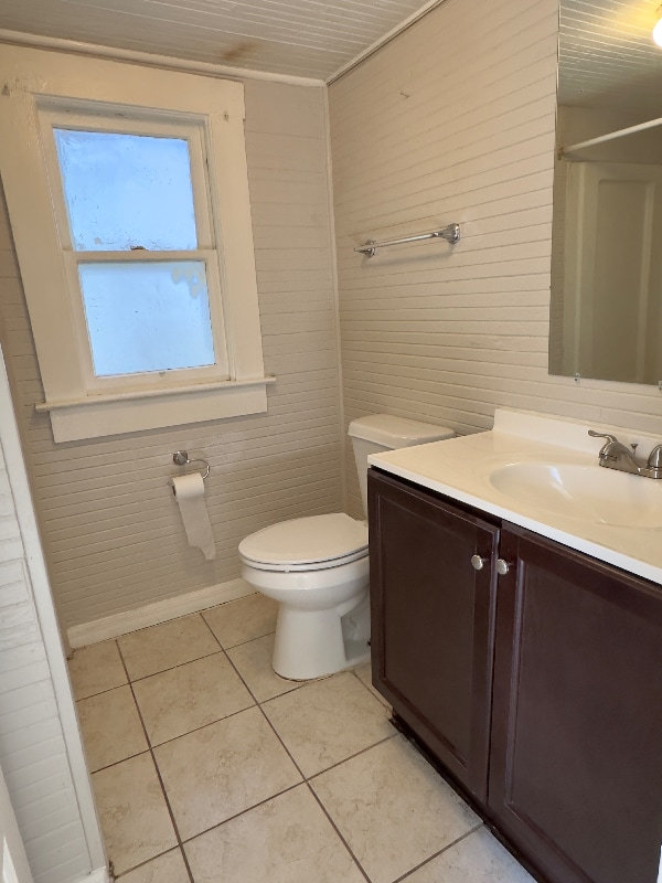 Building Photo - 724 E Patterson St