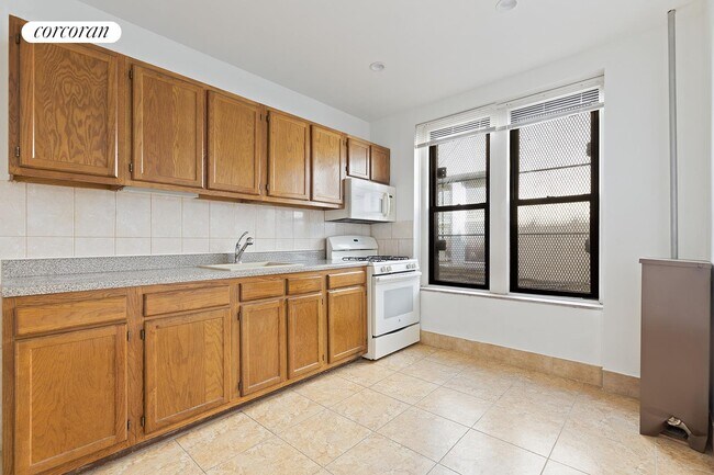 Foto del edificio - 1555 Park Pl