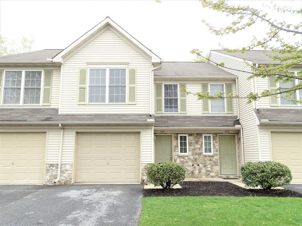 103 Pepperton Ct, Lititz, PA 17543 Townhome Rentals in Lititz PA