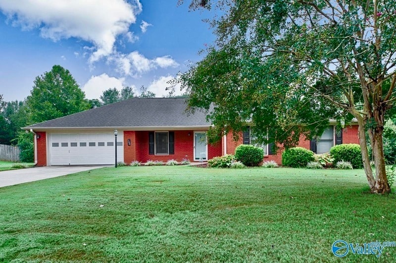 108 Bay Harbor, Madison, AL 35757