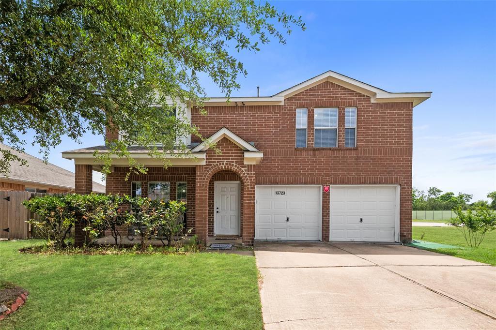 Foto principal - 13723 Anwar Dr