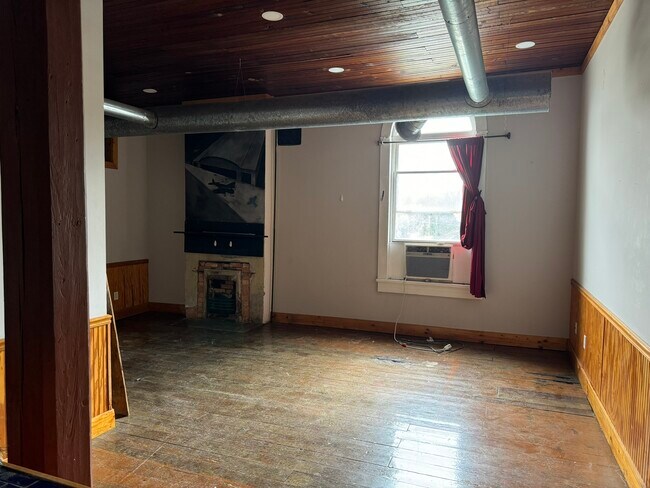 Building Photo - 30 Hartwell St