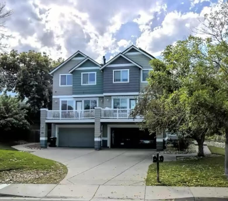 623 is the Unit on the Left. Unit is a Full 3 stories with a front Balcony above the garage. - 623 Tantra Dr