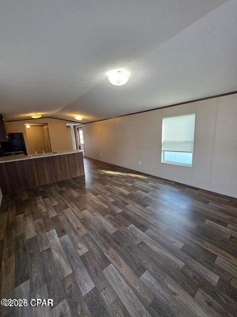 Building Photo - 2723 E 19th St