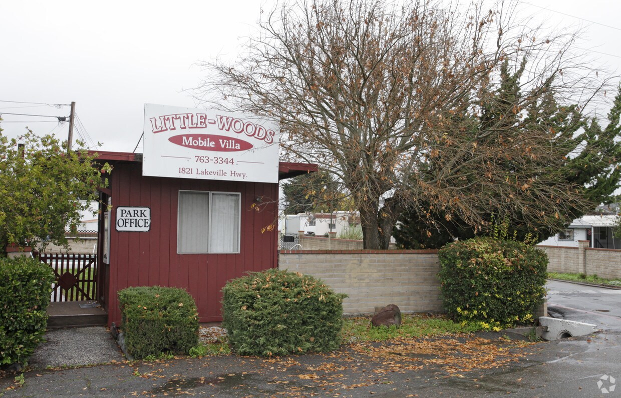 Foto del edificio - Little Woods Mobile Villa