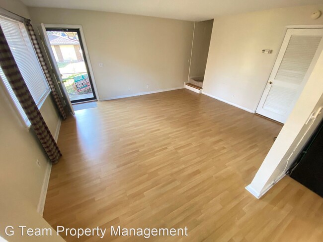 Building Photo - 2 br, 1 bath House - 250 8A Donna Drive