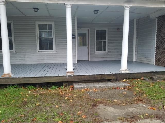 porch at apt entry - 11 St Paul St