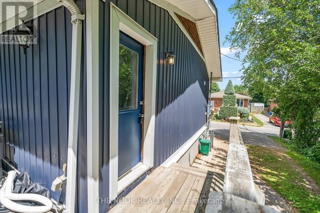 Building Photo - 30 Lambs Ln