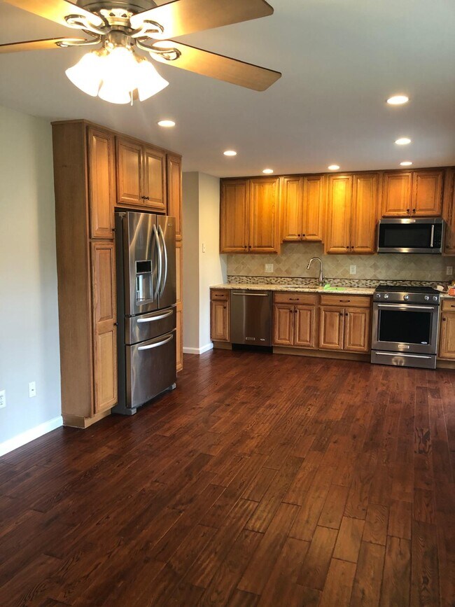 3203 Buxmont Rd, Evesham, NJ 08053 Townhome Rentals in Evesham NJ