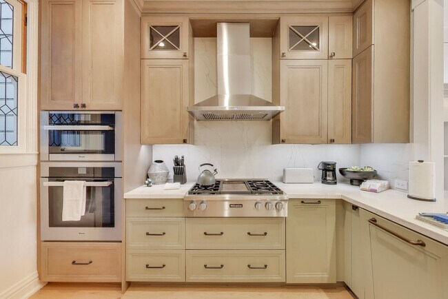 Foto del edificio - 2274 Fulton St