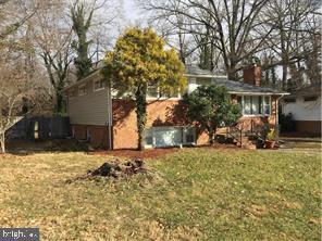 Building Photo - 557 Brook Rd