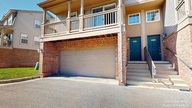 Building Photo - 2813 Barclay Wy