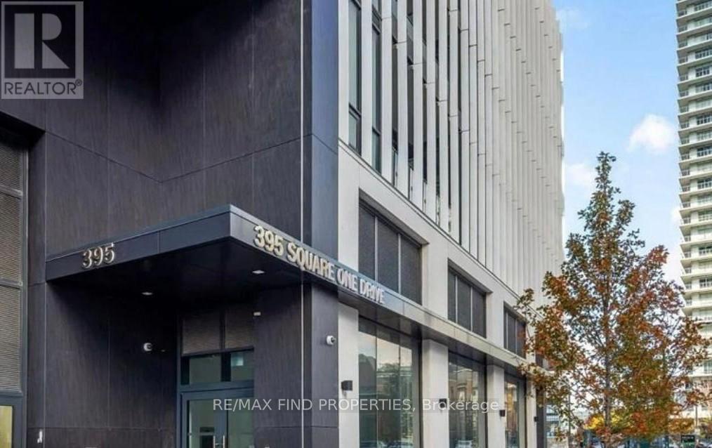 Building Photo - 395 Square One Dr