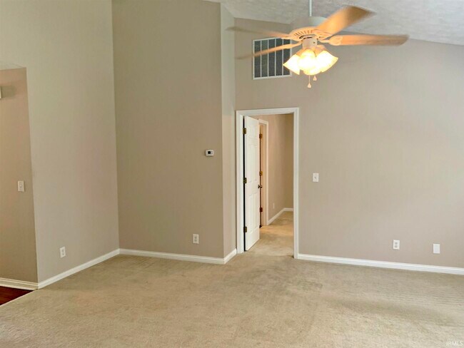 Building Photo - 3813 Timber Cove