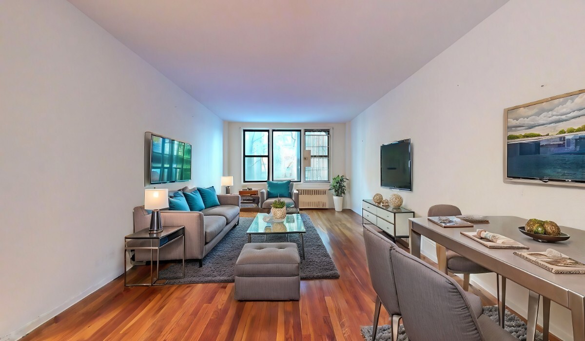 Primary Photo - East 26th Street