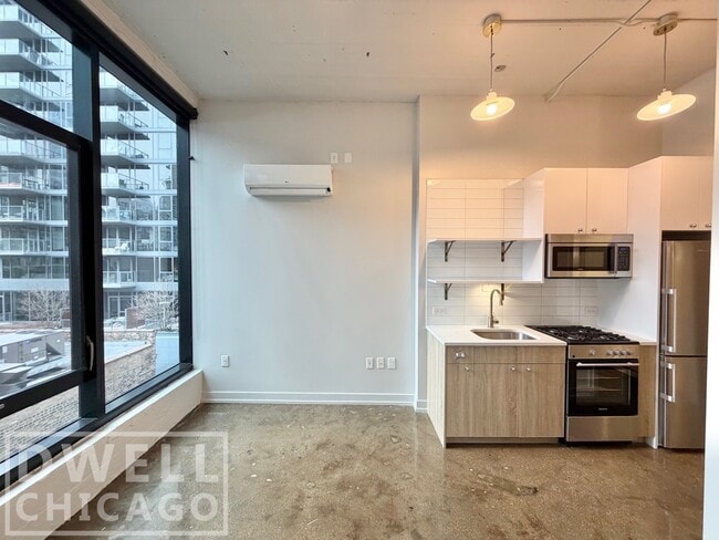 Foto del edificio - 152 W Huron St
