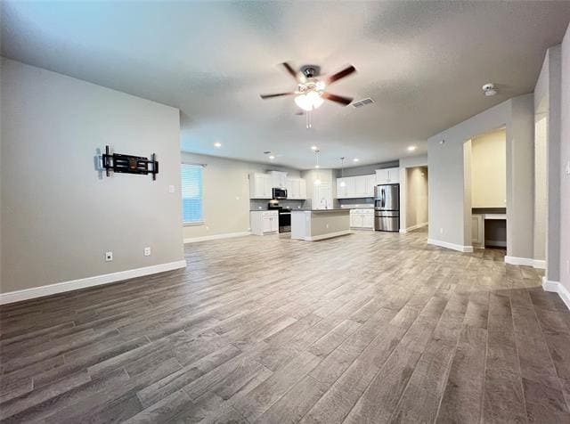 Building Photo - 15748 Putney Wy