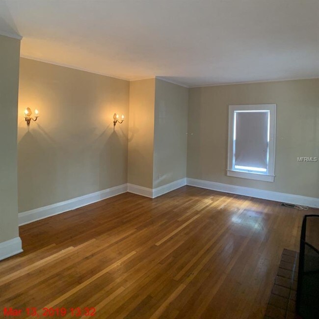 Building Photo - 1427 Baltimore Ave