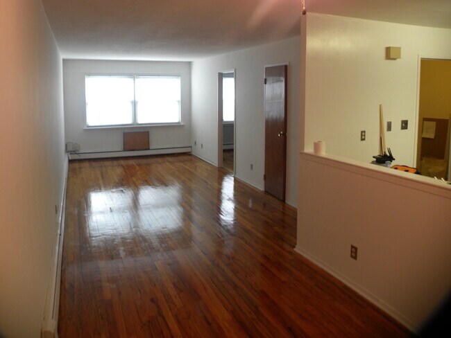 Building Photo - 3033 69th St
