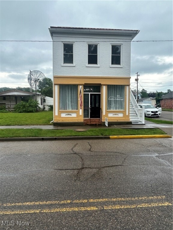 Primary Photo - 501 Main St