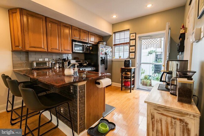 Foto del edificio - 2121 Kimball St