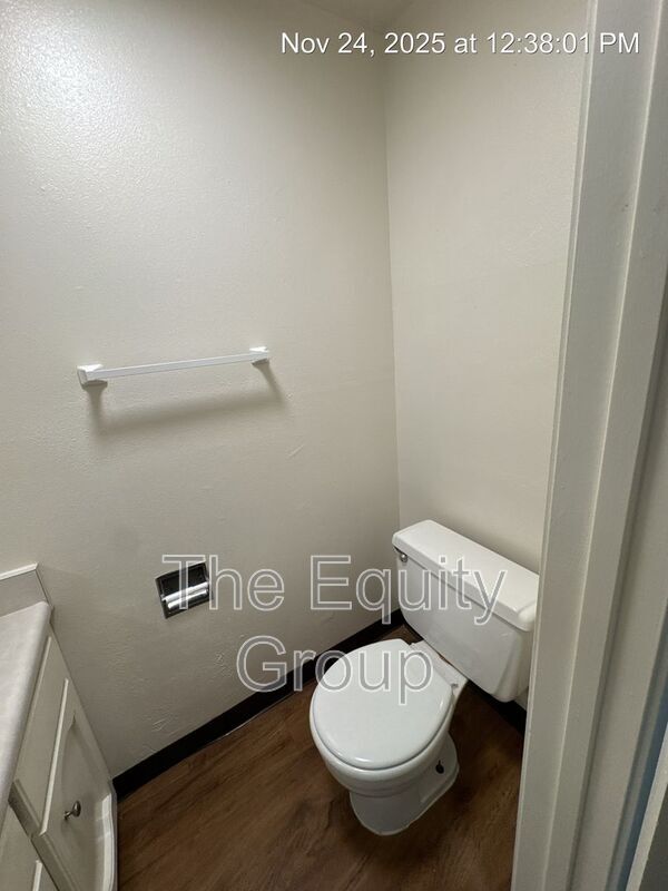 Foto del edificio - 1320 W Vassar Ave