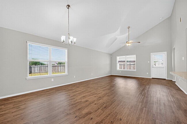 Foto del edificio - 5310 Songlark Bluff Cir