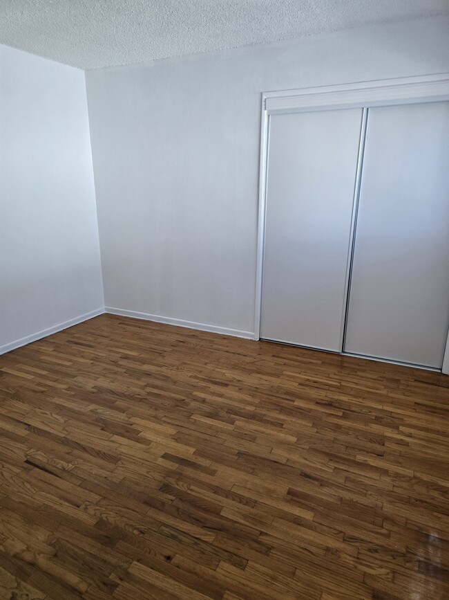 Building Photo - 4237 Dixie Canyon Ave