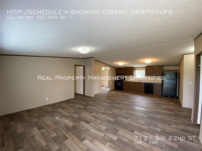 Building Photo - 7121 SW 22nd St