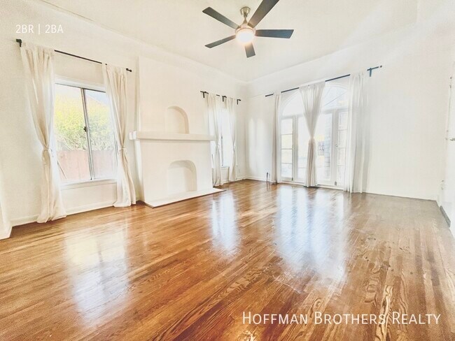 Foto del edificio - 1306 1/2 S Cloverdale Ave-