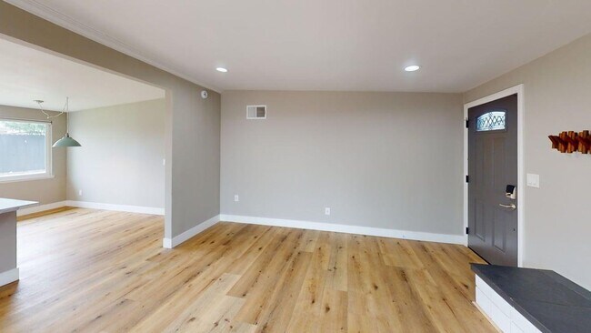 Building Photo - Updated Single-Story with A/C | Coastal Living