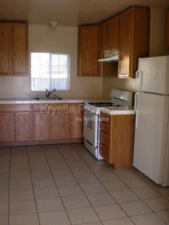 Foto del edificio - 412 Home Acres Ave