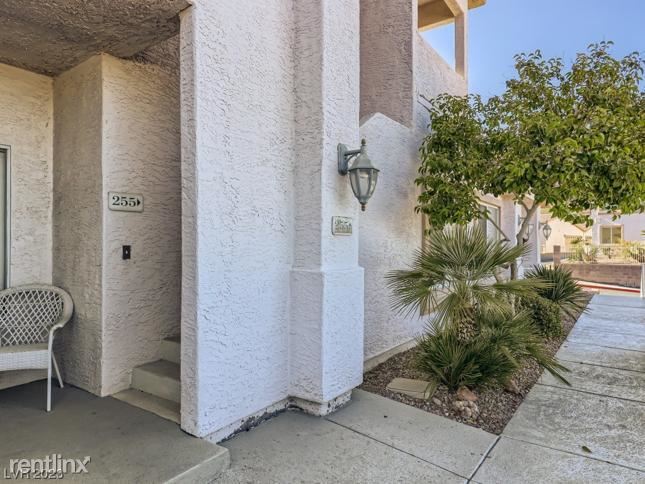 Building Photo - 2 br, 3 bath House - 255 i Big Horn Drive
