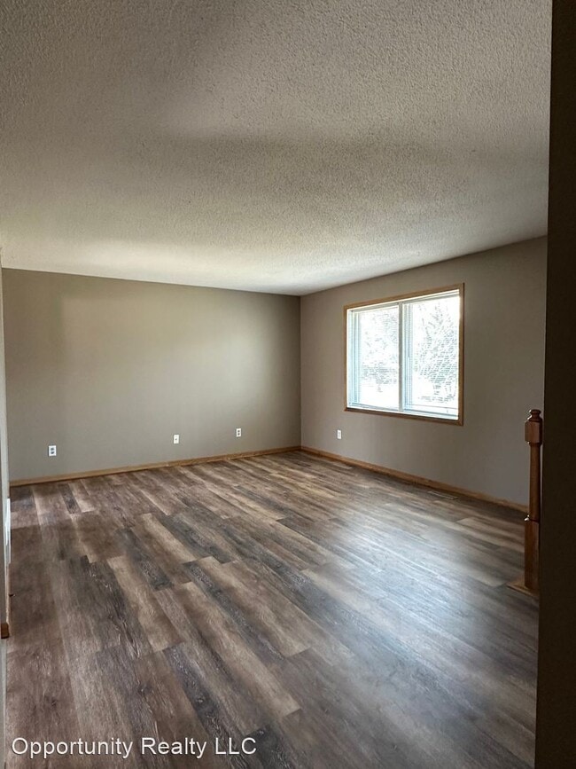 Building Photo - 4 br, 2 bath House - 3108 East River Road
