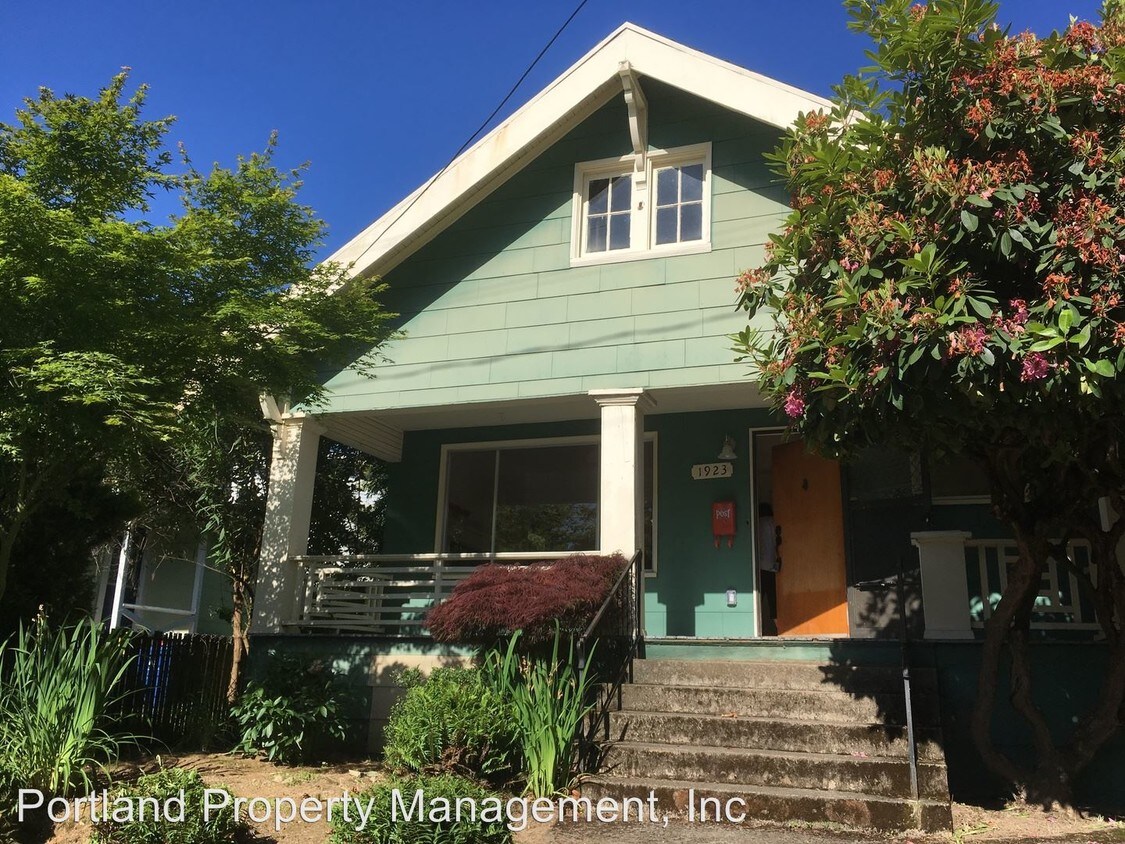 Primary Photo - 1923 SE 38th Ave