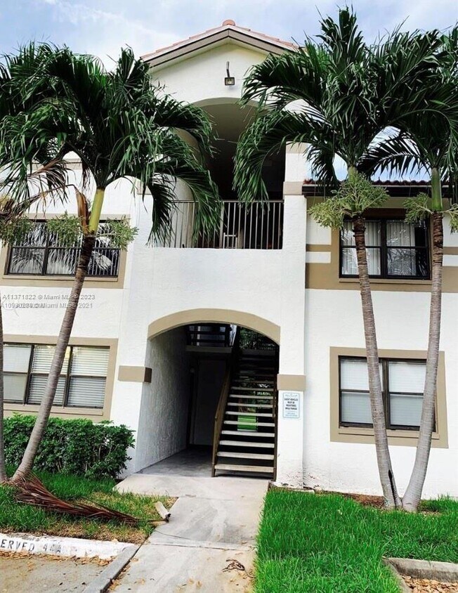 620 S Park Rd Unit 162, Hollywood, FL 33021 Condo for Rent in
