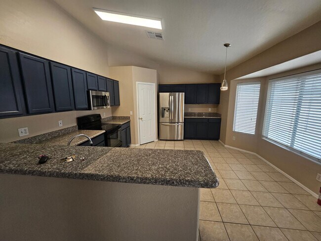 Foto del edificio - 2863 E Oakland Ct