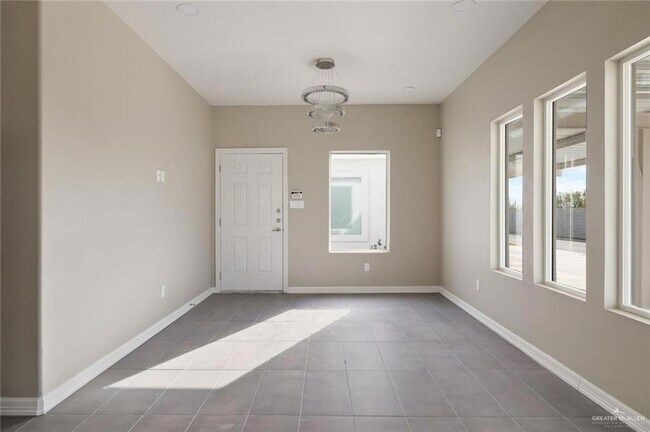 Building Photo - 3309 Frio Ave