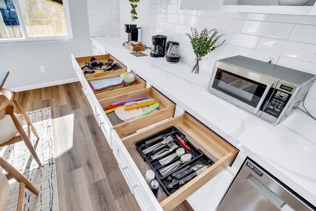 Foto del edificio - 2361 Gonzaga Ln